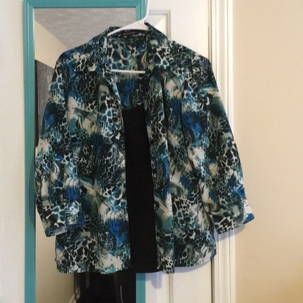 2-in-one blazer/ teal and black leopard print top